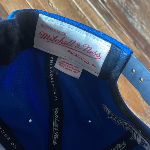 Vintage Golden State Warriors Mitchell & Ness Snapback - Picture 4 of 7